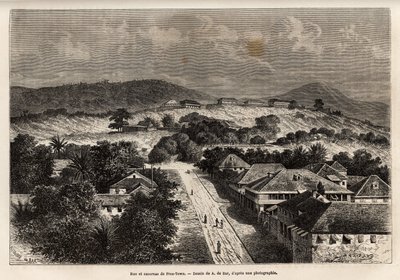 Rue et barracks de Freetown, Serra Leoa, gravada após o desenho de A. de Bar, ilustrando a viagem à Côte d