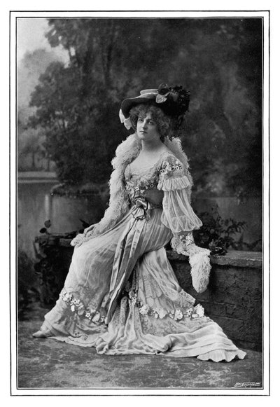 Marie Studholme, atriz inglesa de teatro, 1901. de Alfred Ellis and Walery