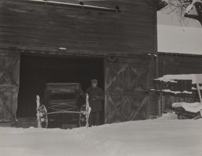 Celeiro, Carruagem e Neve de Alfred Stieglitz