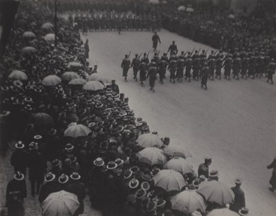 Desfile Militar, Nova Iorque de Alfred Stieglitz