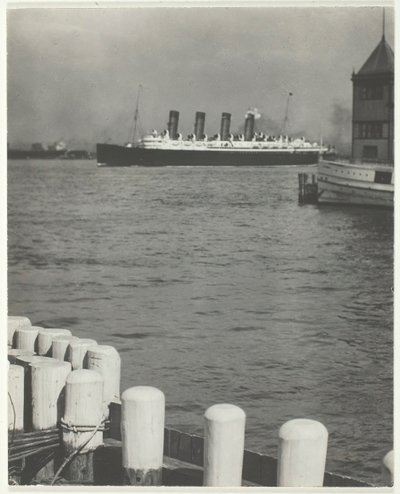 Outward Bound, The Mauritânia, 1910, impresso em 191832. de Alfred Stieglitz