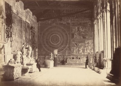 Pise: Corredor do Camposanto, c. 1870 (foto) de Alinari Family