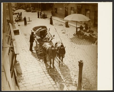 [Vista da janela do apartamento de Mucha, perto da Amalienstrasse, Munique]. de Alphonse Maria Mucha