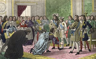 Luís XIV (1638-1715), rodeado pela sua família e pelas figuras mais importantes da Corte, apresenta o seu neto Filipe V aos enviados de Espanha como seu novo rei em 1700. - Desenhado e gravado por Ambroise Tardieu em 1825. de Ambroise Tardieu