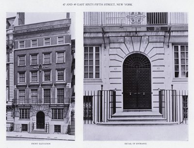 Charles A Platt: 47 e 49 East Sixty-Fifth Street, New York, Front Elevation, Detail of Entrance (foto a p/b) de American Photographer (after)