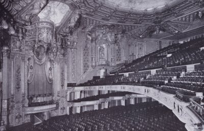 Chicago: Interior, Teatro Oriental (foto a p/b) de American Photographer (after)