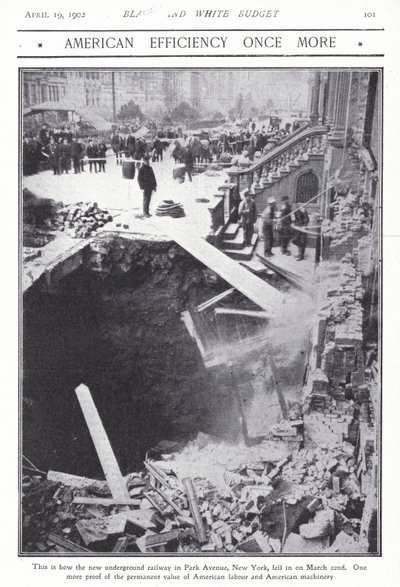Colapso de parte do túnel do metro na Park Avenue, Nova Iorque, EUA, 22 de Março de 1902 (foto a p/b) de American Photographer (after)