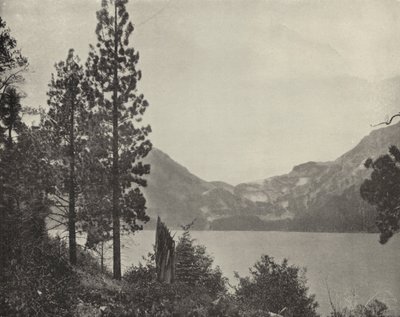 Baía Esmeralda, Lago Tahoe (foto a p/b) de American Photographer (after)