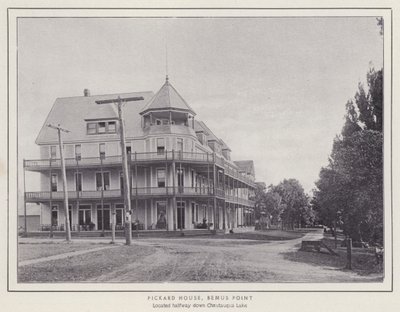 Jamestown, NY: Pickard House, Bemus Point (foto a p/b) de American Photographer (after)