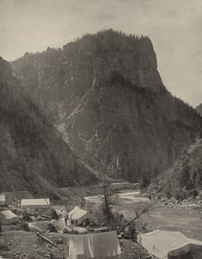 Templo do Rei Salomão, Grand River, Colorado (foto a p/b) de American Photographer (after)