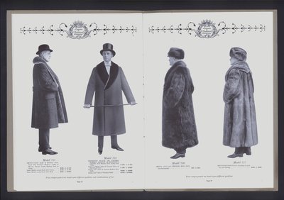 Espalhamento de duas páginas do The The Theater of Fur Fashion (foto a p/b) de American Photographer (after)