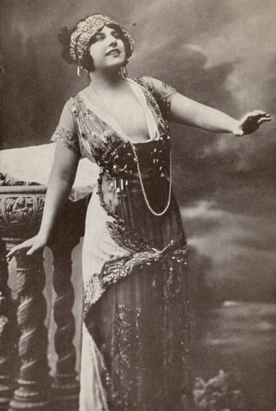 Geraldine Farrar, como "Tosca" (fotografia a preto e branco) de American Photographer