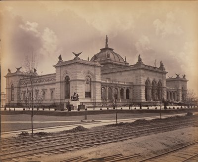 Salão Comemorativo da Exposição Centenária, 1876 (impressão prateada de gelatina) de American Photographer