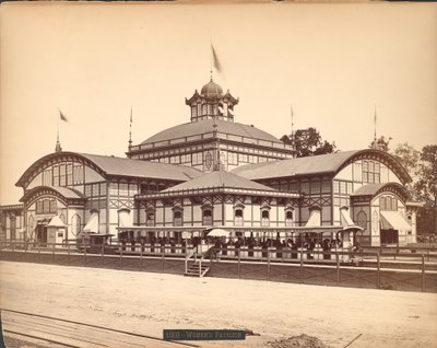 Pavilhão das Mulheres, Exposição Internacional do Centenário, Filadélfia, 1876 (albumen print) de American Photographer