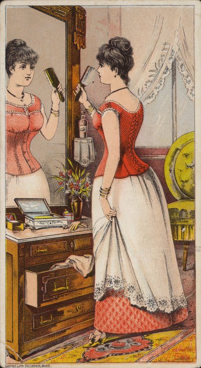 Senhora olhando no espelho usando roupas de American School