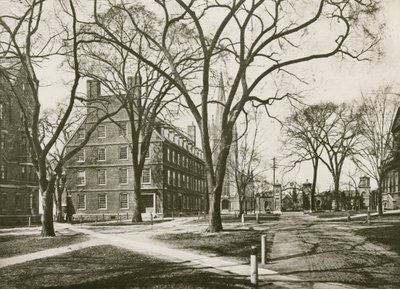 Massachusetts Hall, Universidade de Harvard, Cambridge (fotogravura) de American School