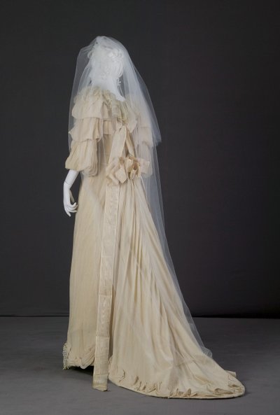 Vestido de noiva, 1892 de American School