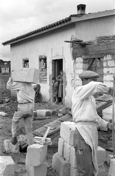 PAISAGEM RURAL DE CROTONE - ALDEIA DE IANNELLI, de Ando Gilardi