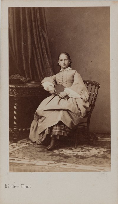 Retrato da princesa Eugenia Maximilianovna de Leuchtenberg 1845-1925, ca 1865. de Andre Adolphe Eugene Disderi