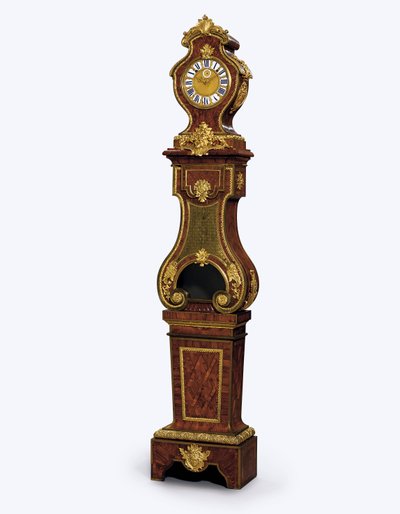 Um relógio trimestral da Regência montado em ormolu, c.1720 (ormolu, incrustação de latão, chifre colorido e pau-santo) de Andre Charles (attr. to) Boulle