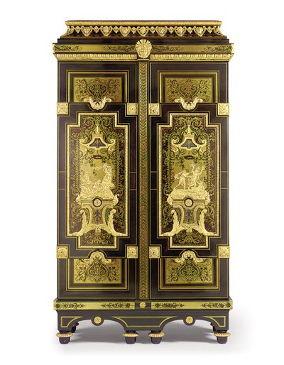 Gabinete Luís XIV &39;De l&39;Histoire d&39;Apollon&39;, c.1695-1700 (ormolu, ébano, latão, carapaça de tartaruga, chifre manchado de azul e estanho) de Andre Charles Boulle