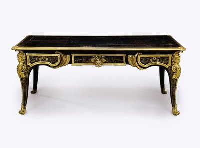 Louis XIV ormolu-montado marrom tortoiseshell bureau plat, c.1710 de Andre Charles Boulle