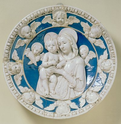Ronda com a Madonna e a Criança de Andrea Della Robbia