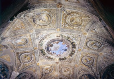 Triunfo de César e Oculus da Câmara Nupcial, c.1473 (fresco) de Andrea Mantegna