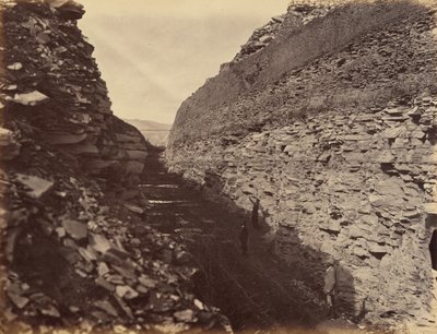 Placa 22. Corte da Pedra Ardente, 1869 (foto) de Andrew Joseph Russell