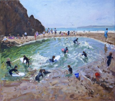 Surfistas Jovens, Tenby, 2016, de Andrew Macara