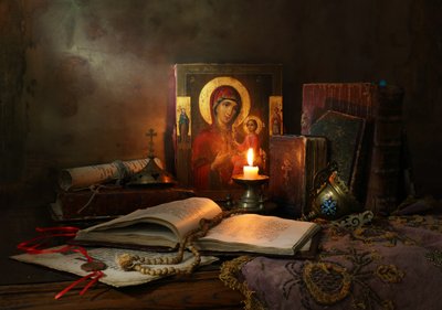 Madonna e à luz das velas de Andrey Morozov