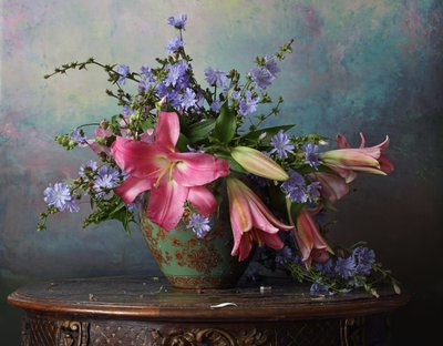 Natureza morta com flores de Andrey Morozov
