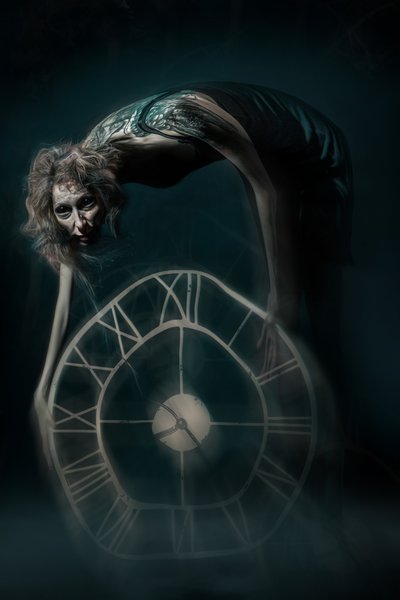 O Guarda do Tempo Misterioso de Andrzej Lisowski