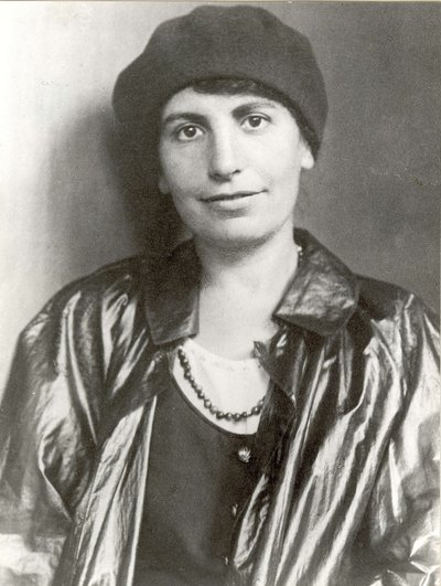 Anna Freud - Anónima. Fotografia de Anonymous Anonymous