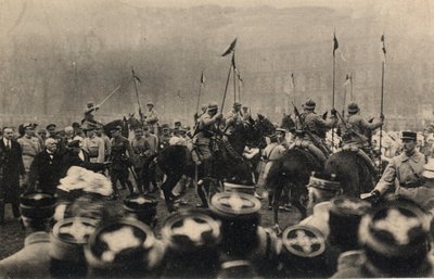 Primeira Guerra Mundial 1914-1918: visita do presidente francês Raymond Poincare (1860-1934) e do presidente do conselho, Georges Clemenceau (1841-1929) a Metz em 8 de dezembro de Anonymous Anonymous