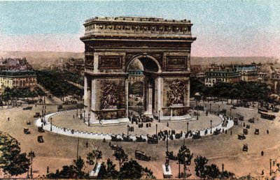 Paris: vista do Arco do Triunfo e do túmulo do Soldado Desconhecido na Place de l