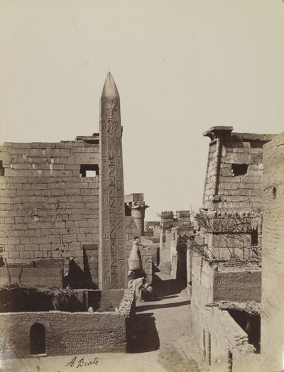 Obelisco e Pylon de Ramesses de Antonio Beato