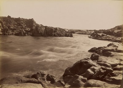 [O Rápido da Primeira Catarata] / [Le Rapide de la Premiere Cataracte] de Antonio Beato