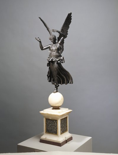 Vitória, c.1813 (bronze e alabastro) de Antonio Canova
