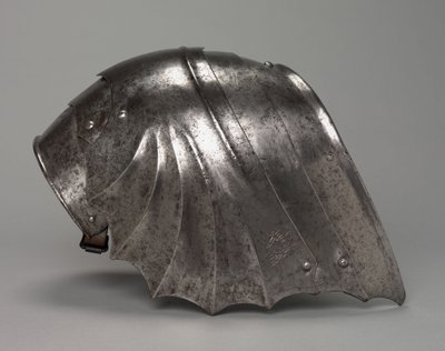 Pauldron gótico em forma de leque, c.1485-1500 (aço) de Antonio Missaglia