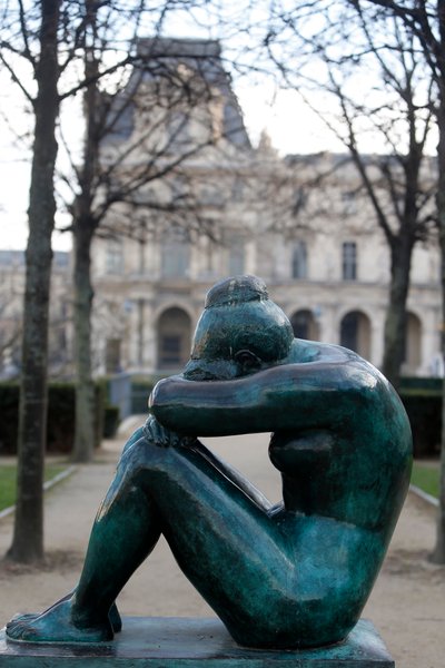 Tuileries Garden, Aristide Maillol, The Night, Paris, França (foto) de Aristide Maillol