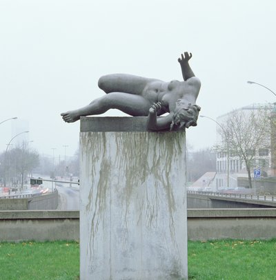 O rio (La riviere etendue), 1939-43 (chumbo) (ver também 408420) de Aristide Maillol