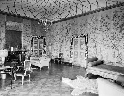 Uma grande sala na Villa Madama, Roma de Armando Bruni