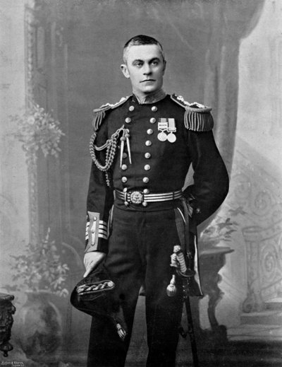 Contra-Almirante Alfred Taylor Dale, Comandante em Chefe do Esquadrão Voador, 1896 de Arthur Debenham