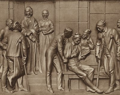 Florence Nightingale visitando pacientes, alívio no hospital Woolwich, Londres (foto p/b) de Arthur George Walker