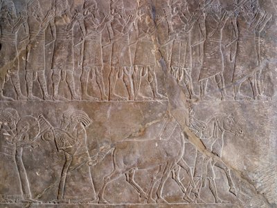 Antiquite oriental: detalhe de um baixo-relevo em calcário: os músicos da armadura de Assurbanipal ou Ashurbanipal, rei da Assíria (Mesopotâmia) (669 AC-627 AC). 640 A.C. De Nínive. Paris, Museu do Louvre de Assyrian