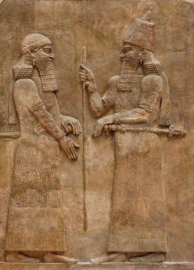 Sargon II e dignitário, alívio do palácio do rei Sargon em Khorsabad, c.716-713 a.C. de Assyrian