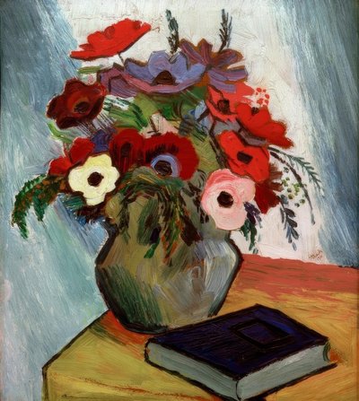 Natureza morta com anêmonas e livro azul de August Macke