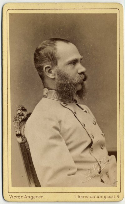 Retrato do Imperador Francisco José da Áustria (1830-1916) e Rei da Hungria (1867-1916), da casa dos Habsburgo-Lorena. Fotografia da oficina Victor Angerer em Viena. de Austrian Photographer