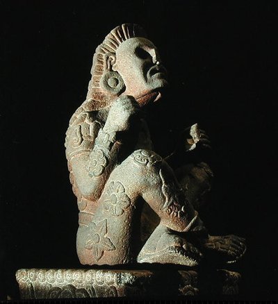 Xochipilli (ver também 207566), Período Pós Clássico Tarde (1300-1521) (pedra) de Aztec Aztec